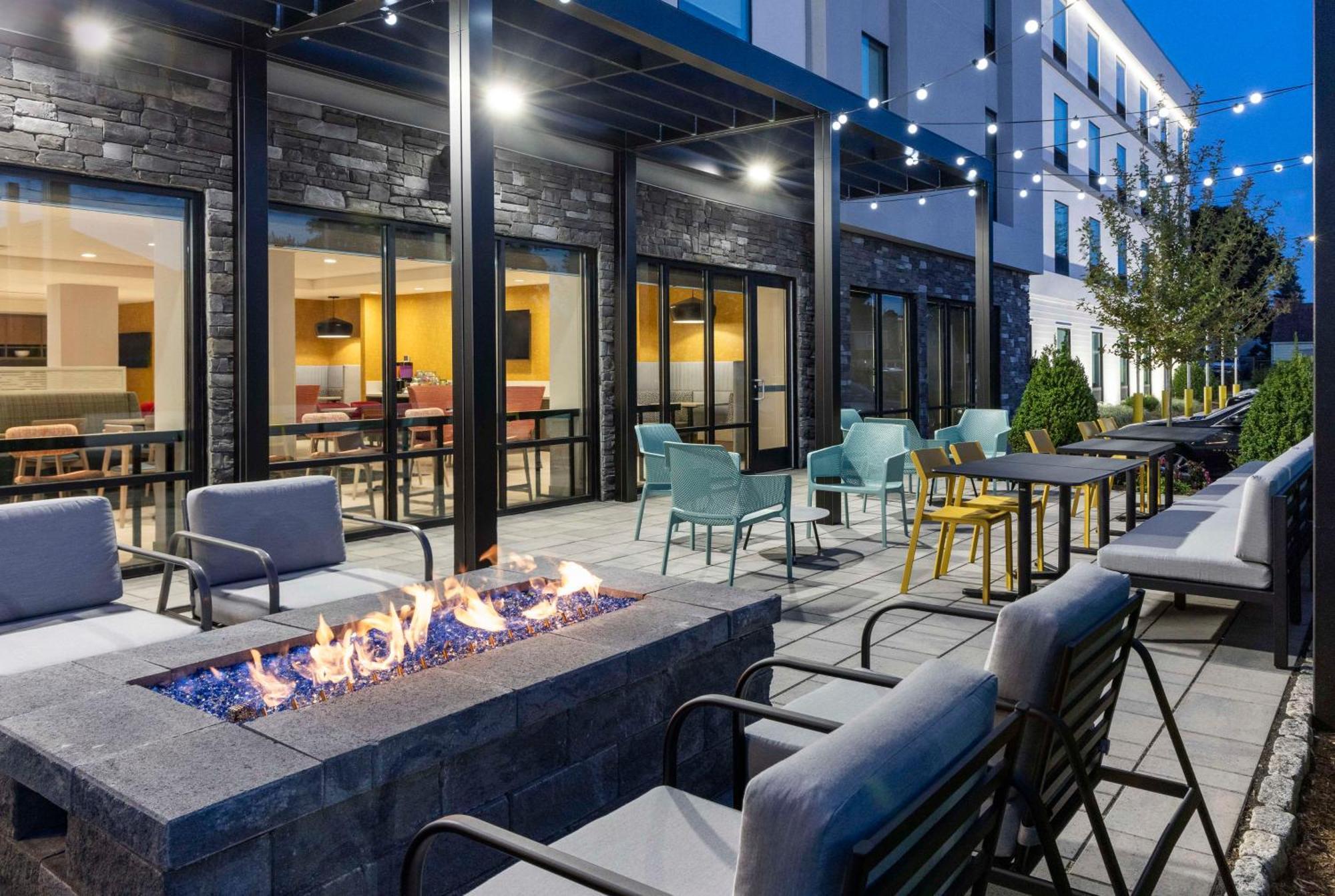 Home2 Suites By Hilton East Haven New Haven Exterior foto